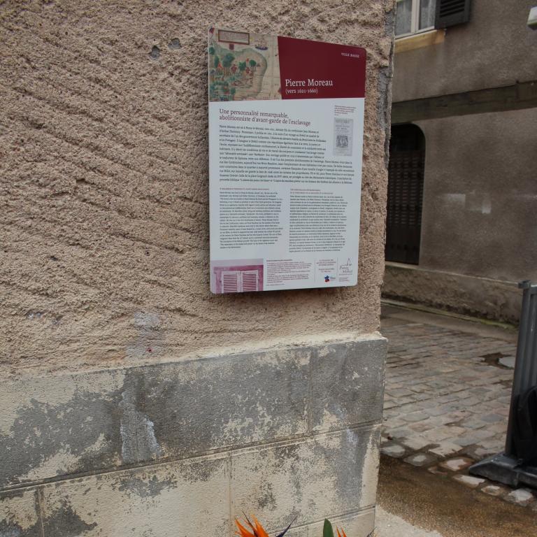 Plaque commémorative de Paray-le-Monial