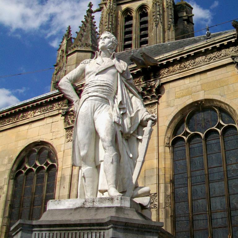 Statue du Général Leclerc 
