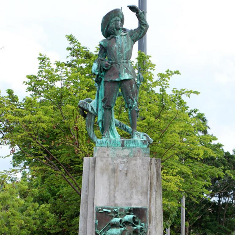 Statue de Pierre Belain d'Esnambuc 