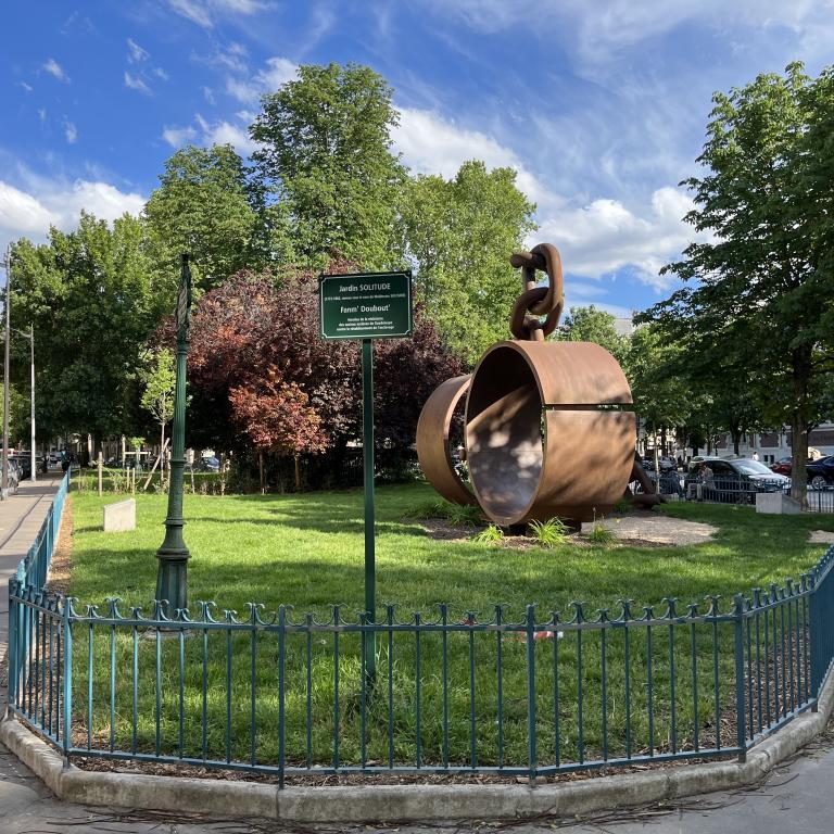 Sculpture "Fers" 17e arrondissement