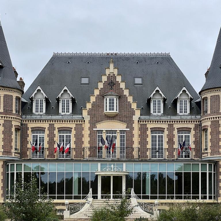 Photographie de l'Hôtel de ville d'Epinay sous Sénart 