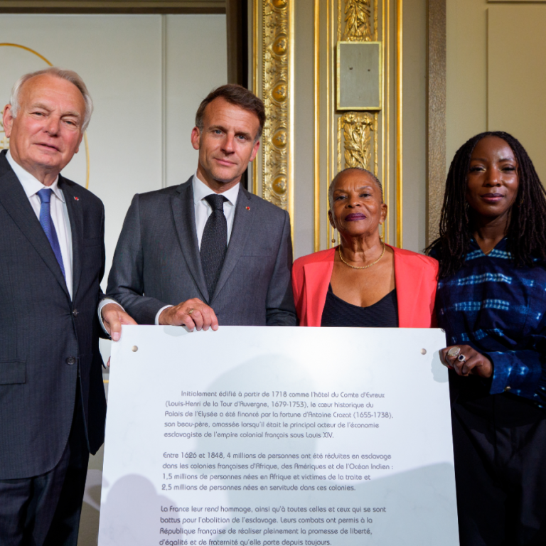 Remise de la plaque Elysée 21 mai 2026